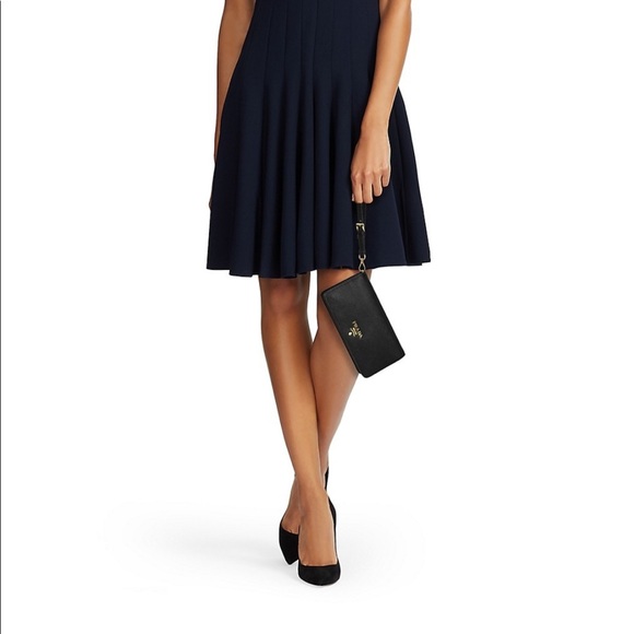 ❌SOLD❌ Prada Classic Wallet on Chain Black - Picture 13 of 16